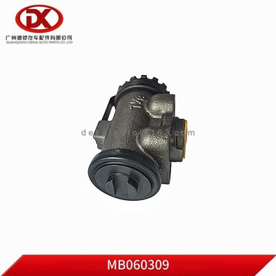 Cylinderek hamulcowy koła MB060308 MB060309 do Mitsubishi Canter FE5 FE6
