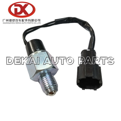 Przełącznik neutralny Części elektryczne ISUZU NKR77 4JH1T Hamulec wydechowy 8 98023050 0 8980230500