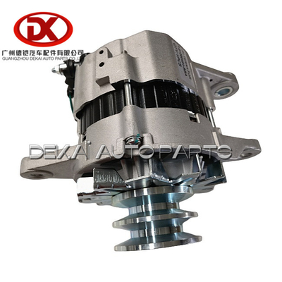Części silnika Isuzu Generator 6BD1 6BB1 CXZ 6WF1 1812004840 1 81200484 0
