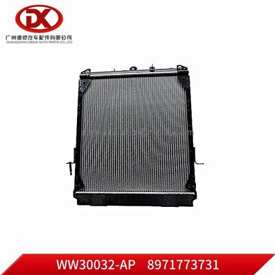 RADIATOR ASM (Aluminium Plastic)8971773731 8 97177373 1 dla ISUZU NPR 4HG1 4HF1 Części ciężarówek