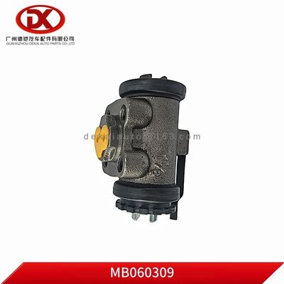 Cylinderek hamulcowy koła MB060308 MB060309 do Mitsubishi Canter FE5 FE6