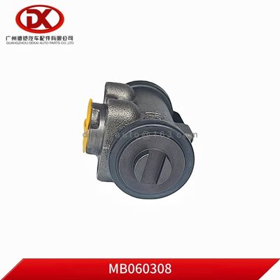 Cylinderek hamulcowy koła MB060308 MB060309 do Mitsubishi Canter FE5 FE6
