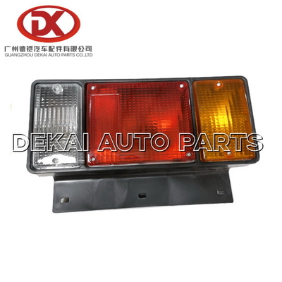 NPR 600P ISUZU Części nadwozia Tylna lampa tylna ciężarówki Led 8942574202