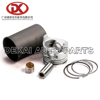 4HG1T ISUZU Zestaw tulei cylindra do silnika wysokoprężnego 587813572 Zestaw tulei
